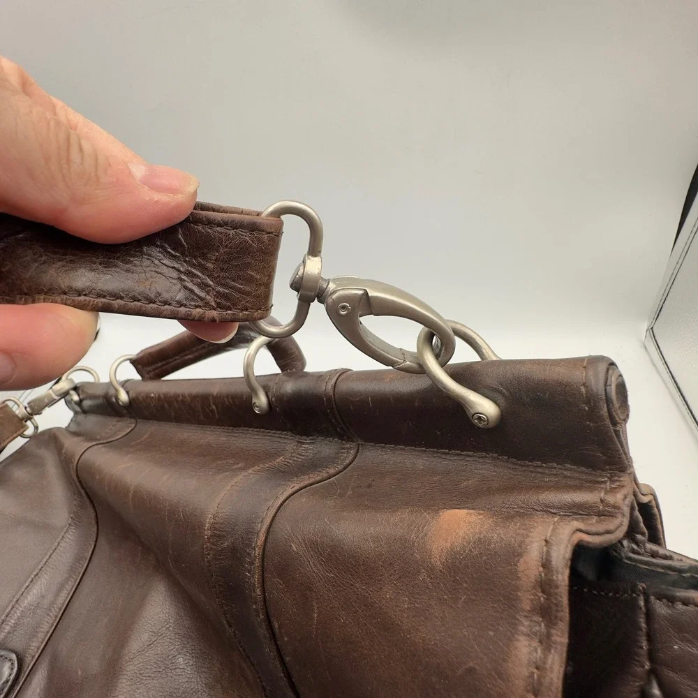 Samsonite Business Casual Series 113 Brown Leather Messenger Bag Briefcase